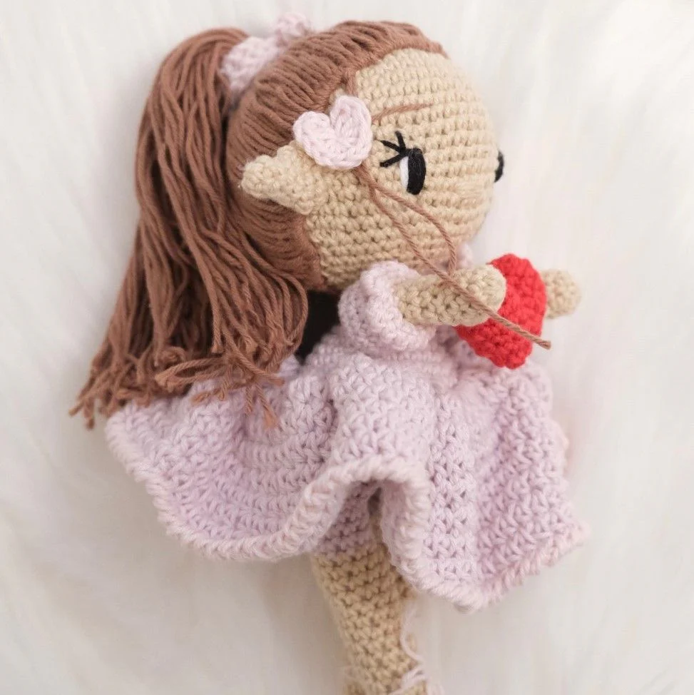 Valentina - Doll - Image 3