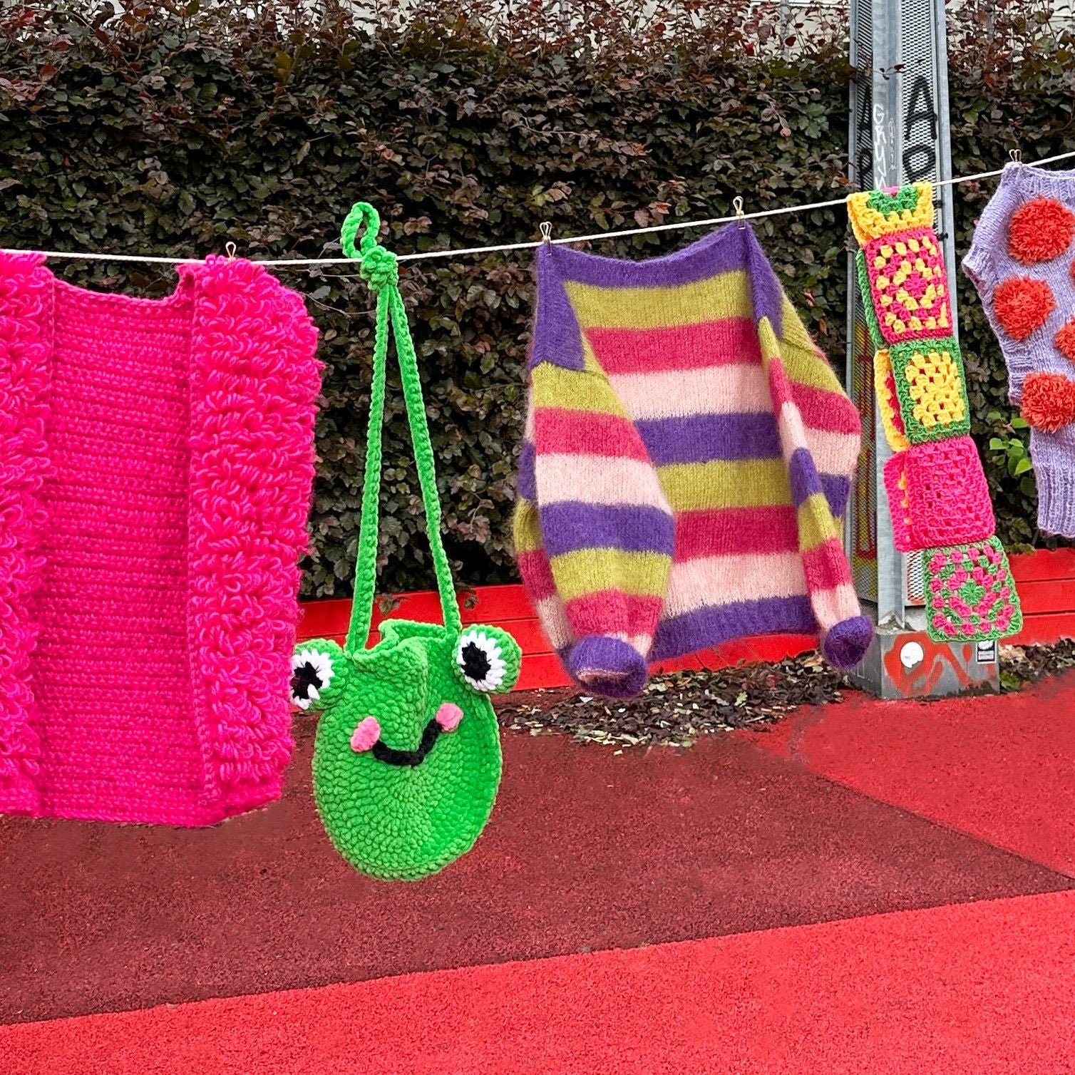 Froggy Friend - Bag - Image 4