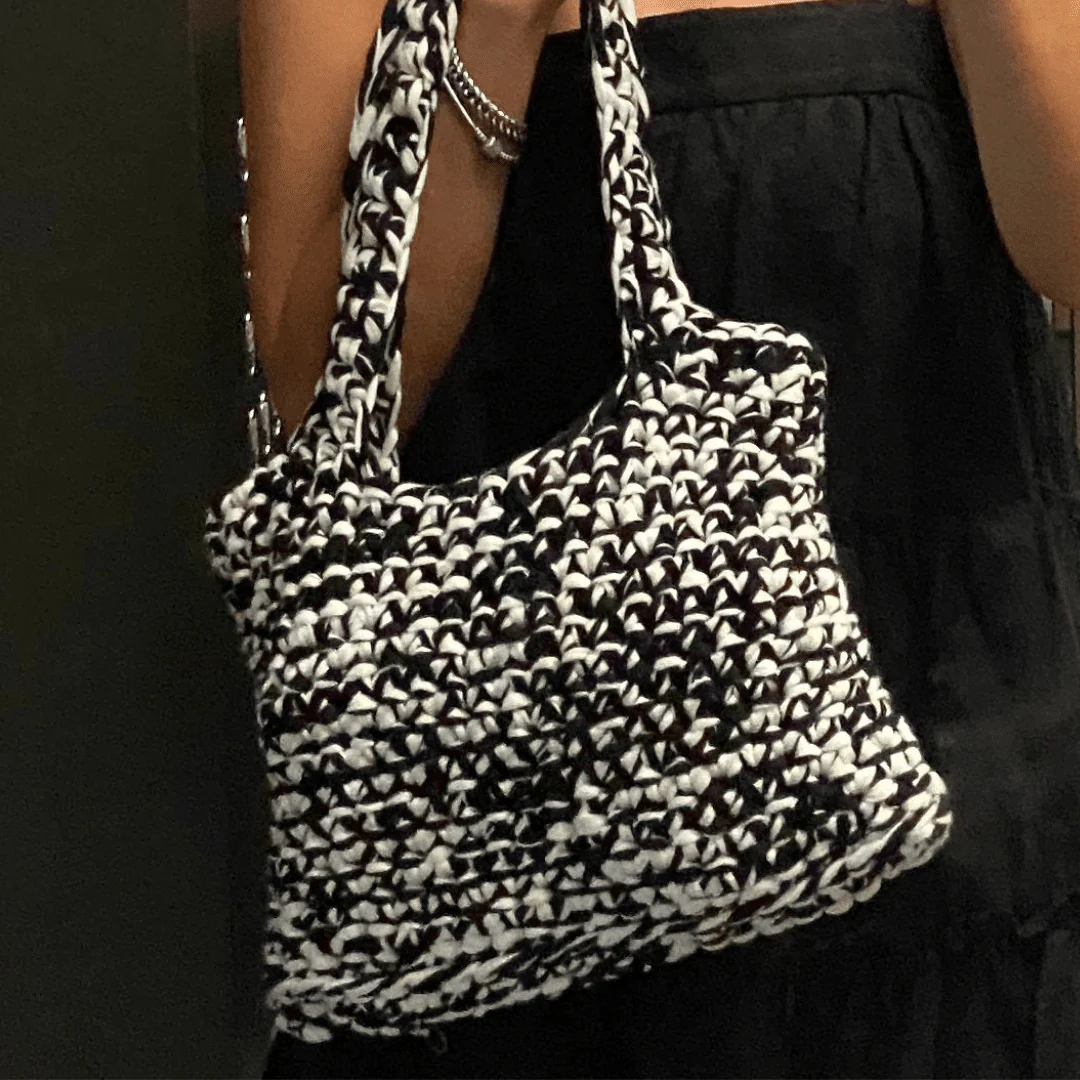 Trendy Everyday Handbag - Image 5